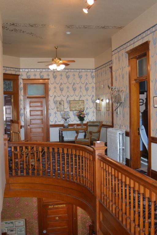 Hotel Cripple Creek Hospitality House & Travel Park Extérieur photo