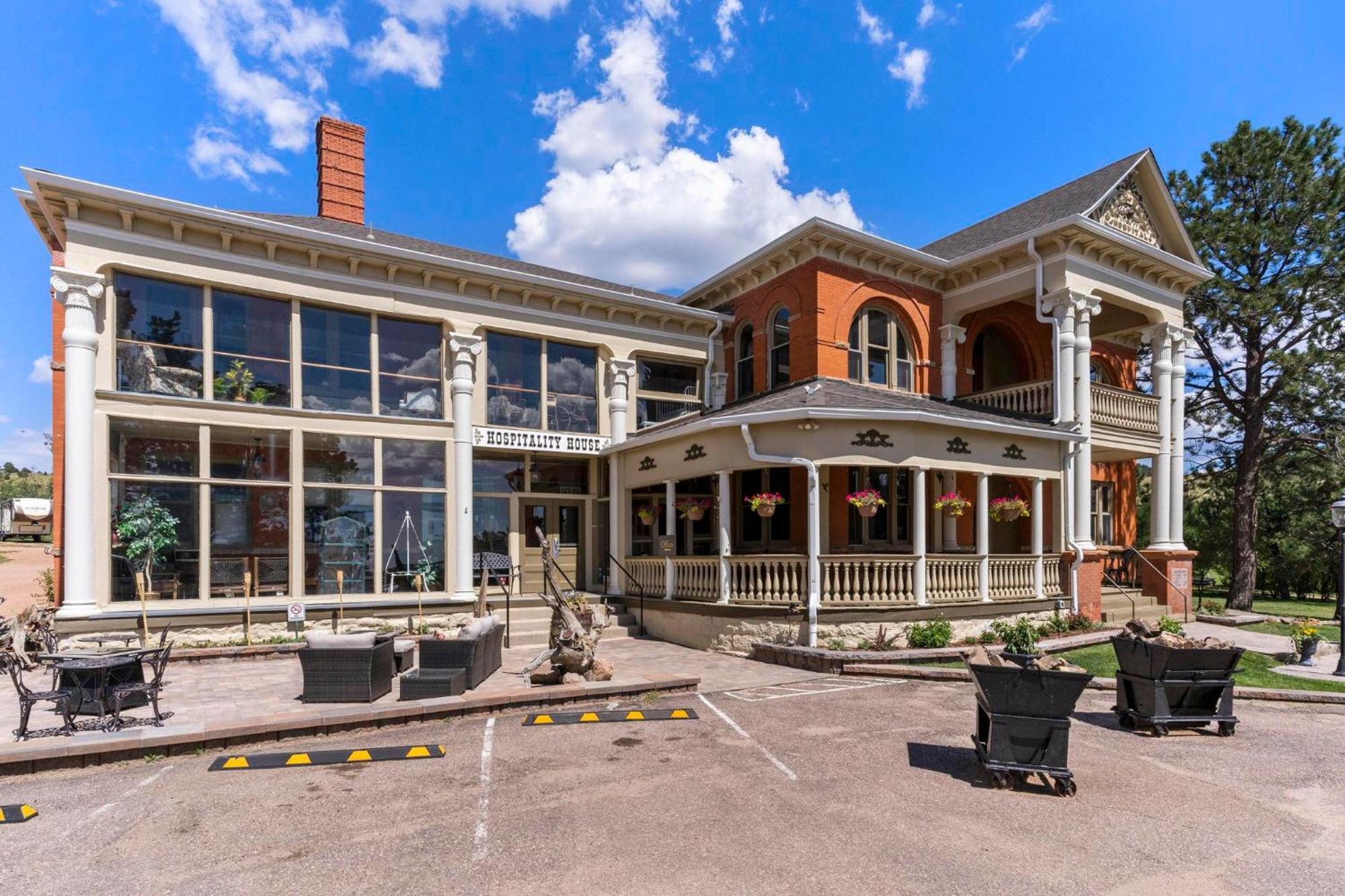 Hotel Cripple Creek Hospitality House & Travel Park Extérieur photo