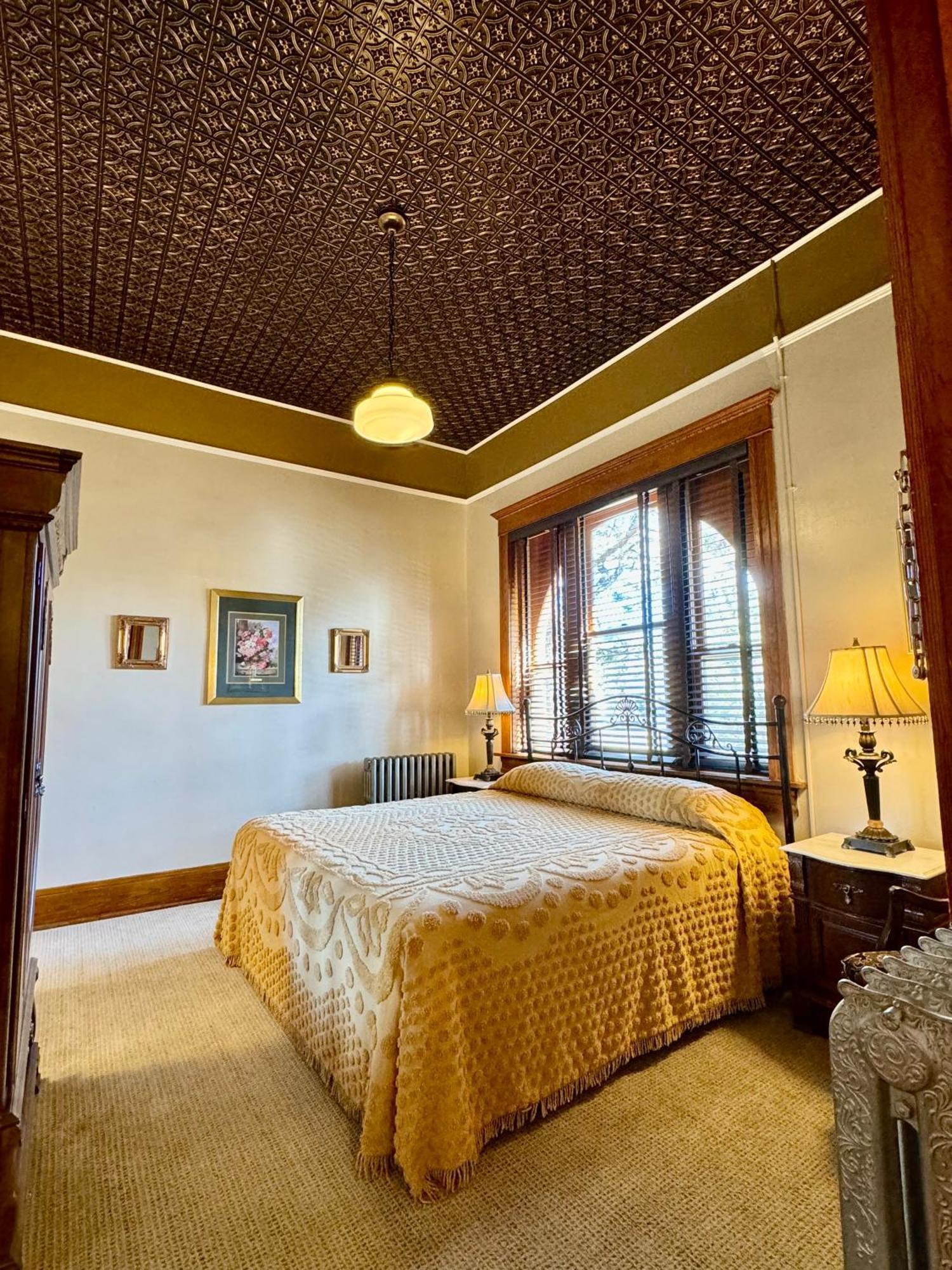Hotel Cripple Creek Hospitality House & Travel Park Extérieur photo